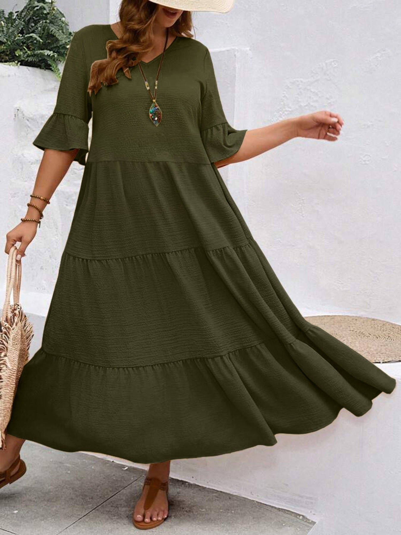 Avelisse - Graceful Flowy Dress